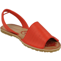 Spot On Stitched Vamp - Red