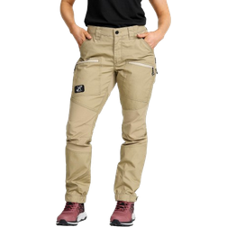 RevolutionRace Nordwand Pro Short Pants Women - Khaki