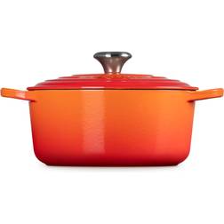 Le Creuset Volcanic Signature Cast Iron Round med låg 24cm