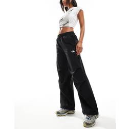 The North Face bungee woven trousers in black
