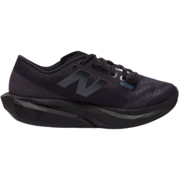 New Balance FuelCell Rebel v4 - Magnet/Black/True Red