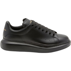 Alexander McQueen Exaggerated Sole Studded Leather Sneakers - Black