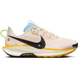 Nike Pegasus Trail 5 W - Phantom/Washed Coral/University Gold/Black