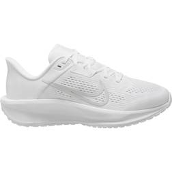 Nike Running Quest 6 Trainers - White/Grey
