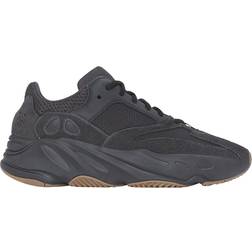 adidas Yeezy Boost 700 Sneakers - Utility Black