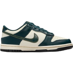 Nike Dunk Low GS - Deep Jungle/Pale Ivory/Vintage Green/Deep Jungle