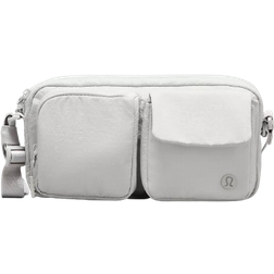 Lululemon Multi-Pocket Crossbody Bag 2.5L - Vapor