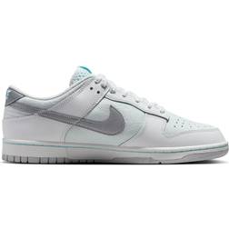 NIKE Dunk Low Retro SE M - Summit White/Glacier Ice/Vast Grey/Metallic Silver