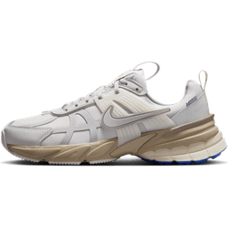 Nike V2K Run Gore-Tex Waterproof Shoes - Grey