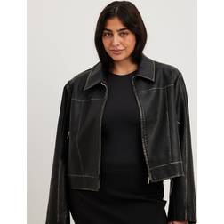 NA-KD Übergangsjacke - Schwarz