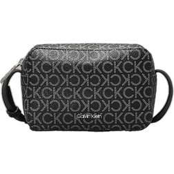 Calvin Klein Must Camera Crossbody - Black Mono