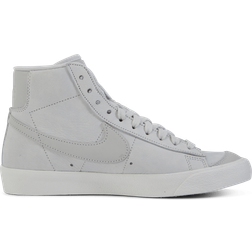 Nike Blazer Mid Premium W - Photon Dust/Summit White