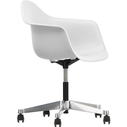 Vitra Eames White Fåtölj