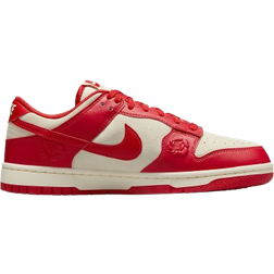 Nike Dunk Low W - Coconut Milk/Pale Ivory/Black/University Red