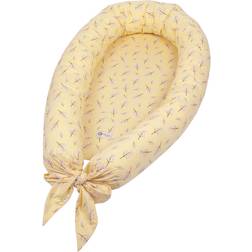 Müsli Babynest Print med Små Blomstergrenar