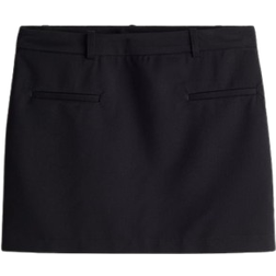 H&M Ladies Black Tailored mini skirt