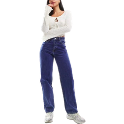 Bershka Mom Jeans Med Bekväm Passform - Blå
