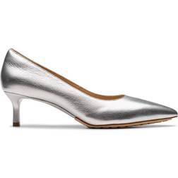 Clarks Court - Gold