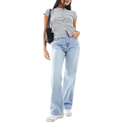 Stradivarius Petite Dad Jeans - Ljusblå Dad Jeans Med Vida