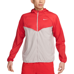Nike Stride Men's Repel UV Running Jacket - Red