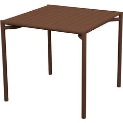 Cane-Line Bliss Spisebord Desert Red 81 x 81 cm