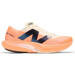 New Balance FuelCell Rebel v4 - Orange/Beige/Black