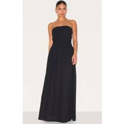 PrettyLittleThing Petite Bandeau Shirred Detail Maxi Dress - Black