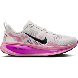 Nike Vomero 18 W - Digital Pink/Bright Crimson/Hyper Orange/Metallic Silver