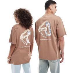 The North Face Interlock Carabiner Backprint Oversized T-Shirt - Light Brown