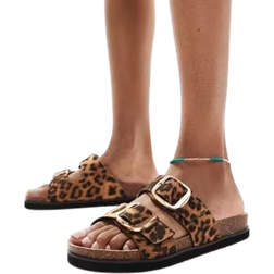 New Look Double Strap Sandal With Buckles - Leopard