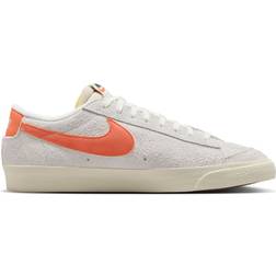 Nike Blazer Low '77 Men's Shoe - Summit White/Coconut Milk/Black/Safety Orange