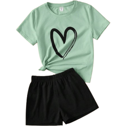 Shein Tween Girl Heart Printed TShirt and Shorts Set