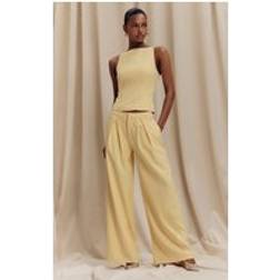 PrettyLittleThing Lemon Woven Tailored Wide Leg Trousers