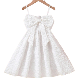 Shein Little Girl'S Textured Fabric Spaghetti Strap Dress With Bow Decoration