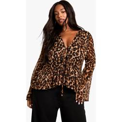 boohoo Womens Plus Leopard Tie Front Ruffle Blouse - Brown
