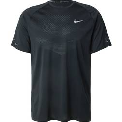 Nike Stride Dri-FIT ADV T-Shirt - SP25