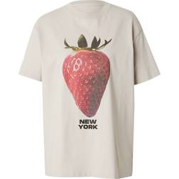 Abercrombie & Fitch Short Sleeve Skimming Embellished Strawberry T-shirt Beige