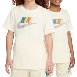 Nike Boys' Sportswear Futura Icon T-Shirt - Coconut Milk