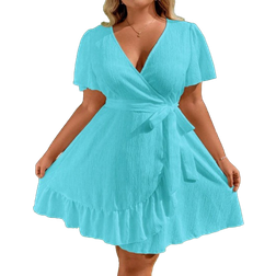 Shein Kleid in großen Größen mit Rüschensaum, Schmetterlingsärmeln und Gürtel