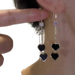 Shein 2pcs Heart Shaped Queen Of Spades Tassel Earrings, Black Elegant And Versatile Ear Pendant For Women