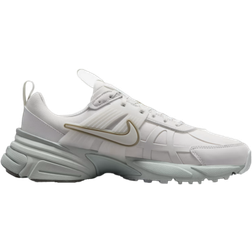 Nike V2K Run Gore-Tex - Platinum Tint Light Silver