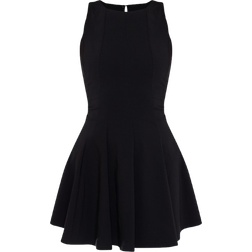 PrettyLittleThing Stretch Woven Racer Pleated Shift Dress - Black