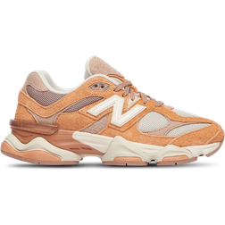 New Balance 9060 W - Orange/Yellow