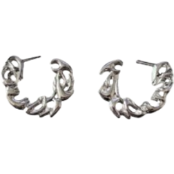 Shein 1pair flame Design stud earrings