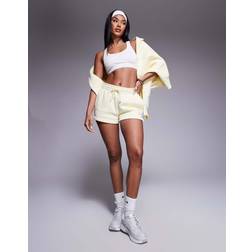 Nike Phoenix Fleece Mid Rise Shorts - Yellow