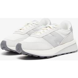 New Balance 370