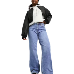 ASOS DESIGN Hourglass Mellanblå dad jeans med vida ben