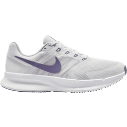 Nike Run Swift Women's Road Running Shoes