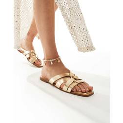 Stradivarius Strap Detail Flat Sandal - Gold