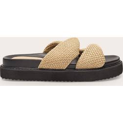 PrettyLittleThing Raffia Twist Strap Round Toe Footbed Sandals - Beige